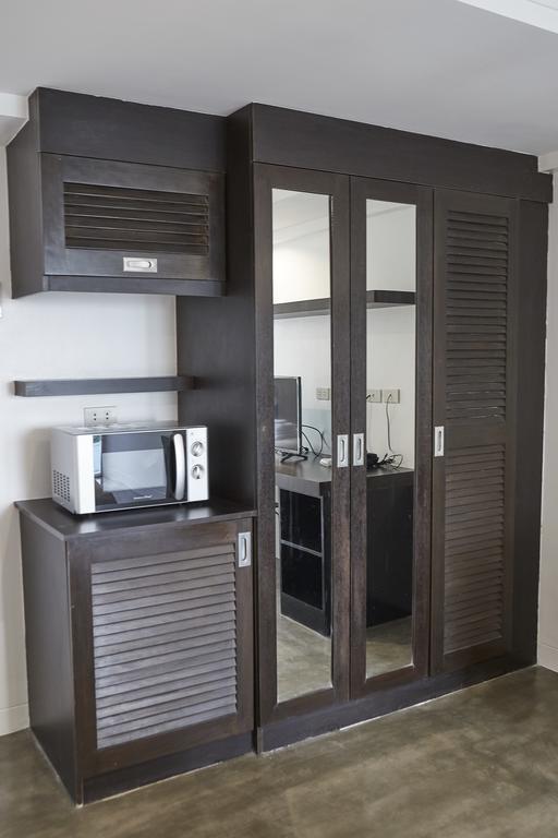 5880 Enriquez Residences Манила Екстериор снимка